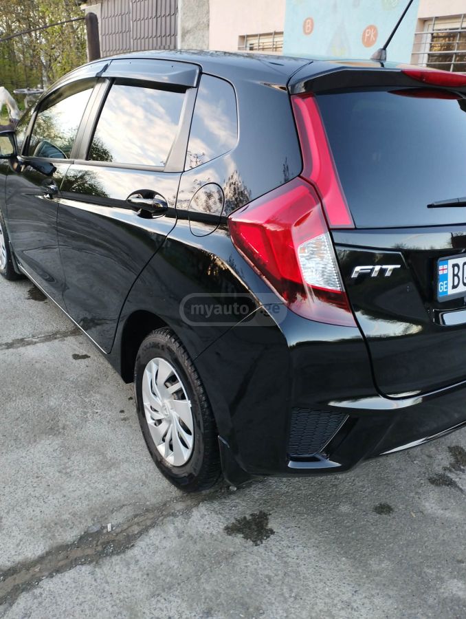 Honda Fit - фото 4