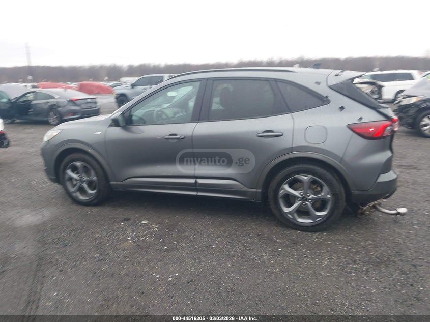 Ford Escape - фото 13