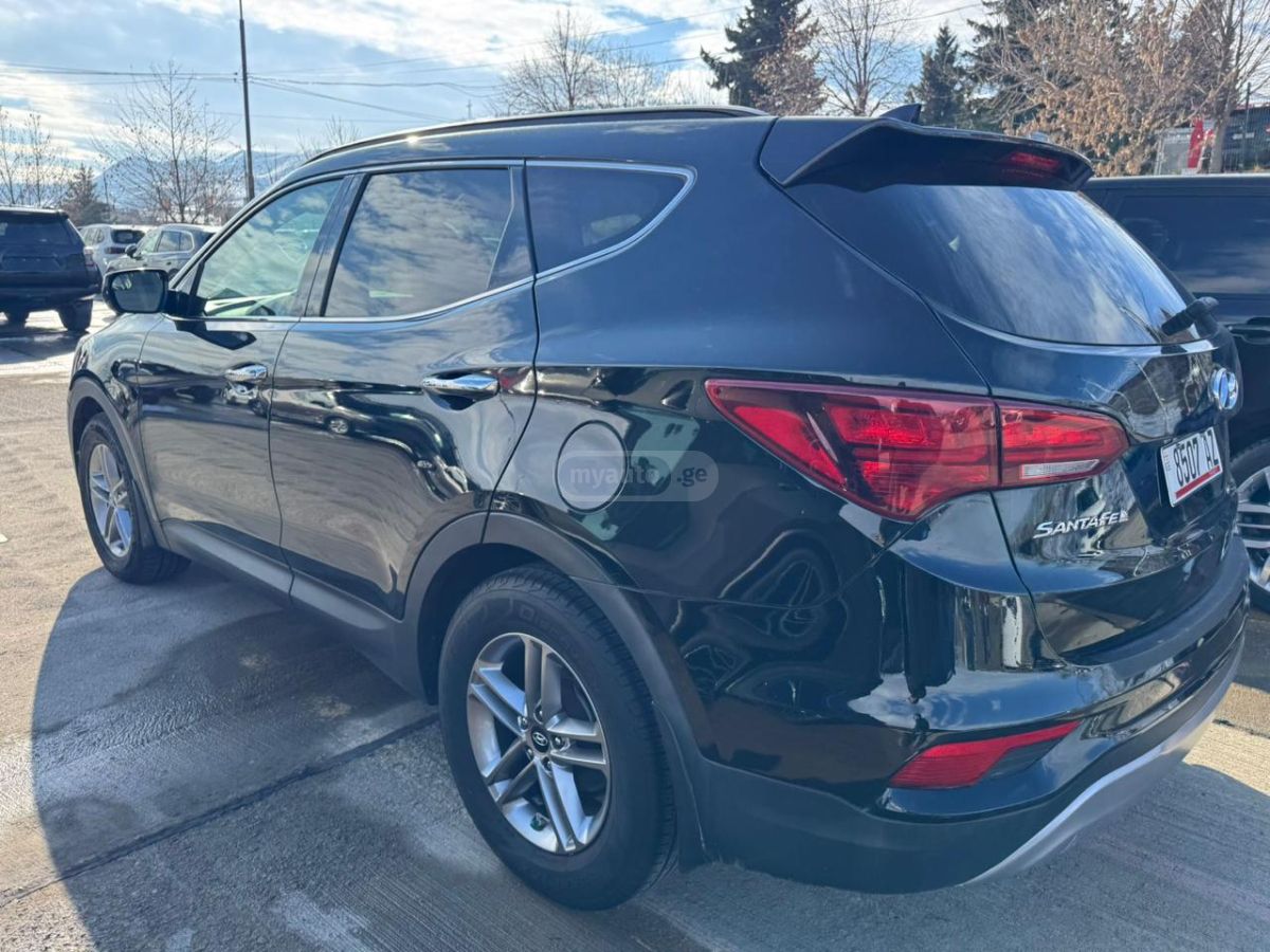 Hyundai Santa FE - фото 2