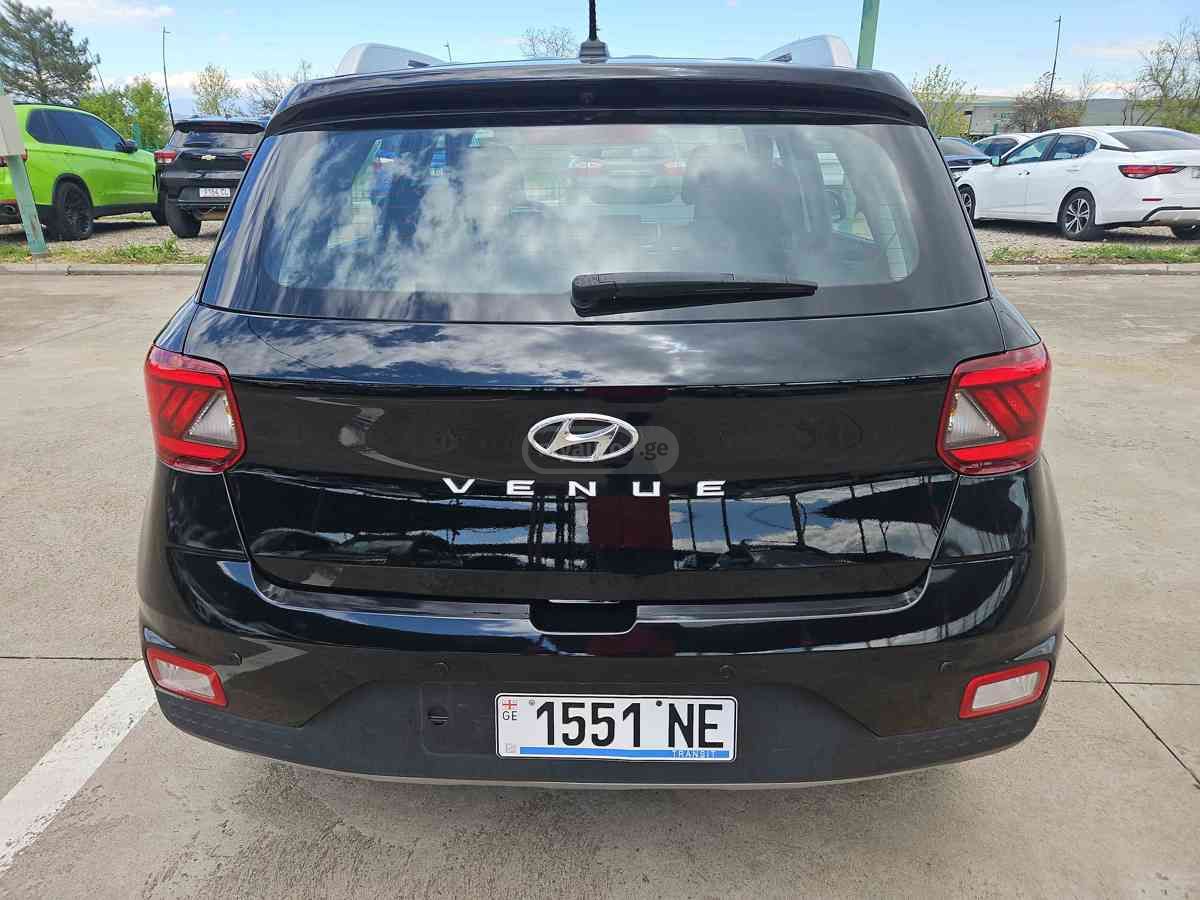 Hyundai Venue - фото 5