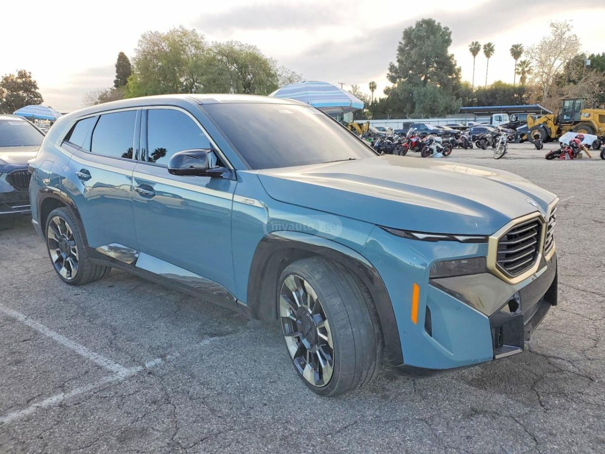 BMW XM 2023 — миниатюра 4