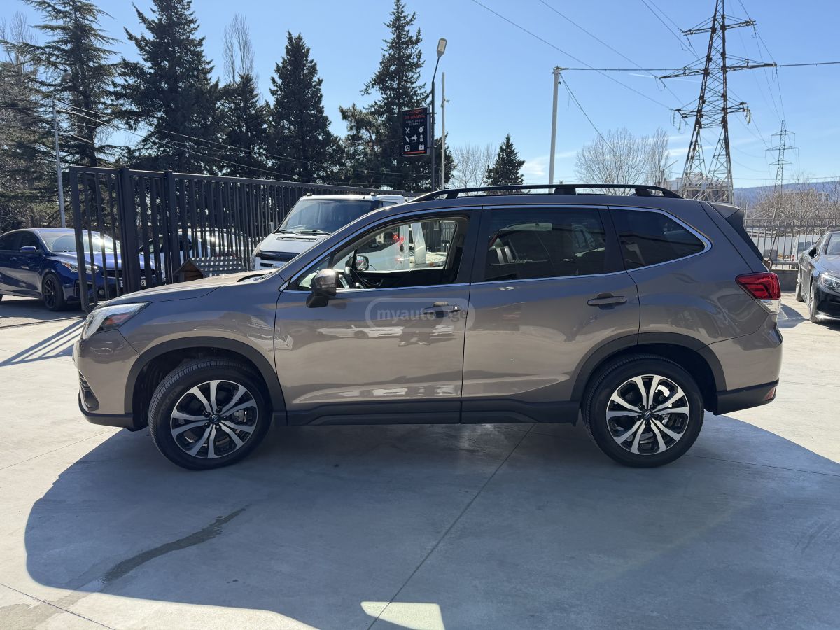 Subaru Premium 4dr All-Wheel Drive CV — миниатюра 11