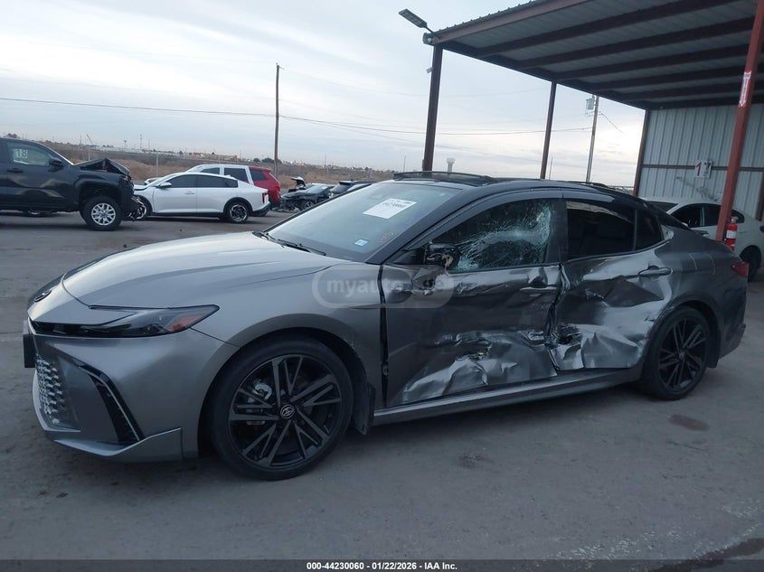 Toyota Camry 2025 — миниатюра 14