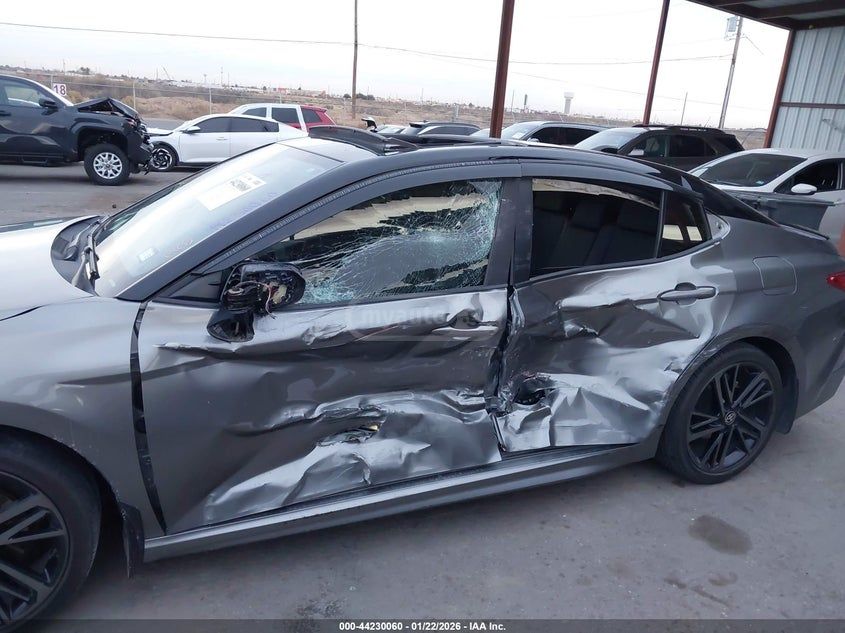 Toyota Camry 2025 — миниатюра 6