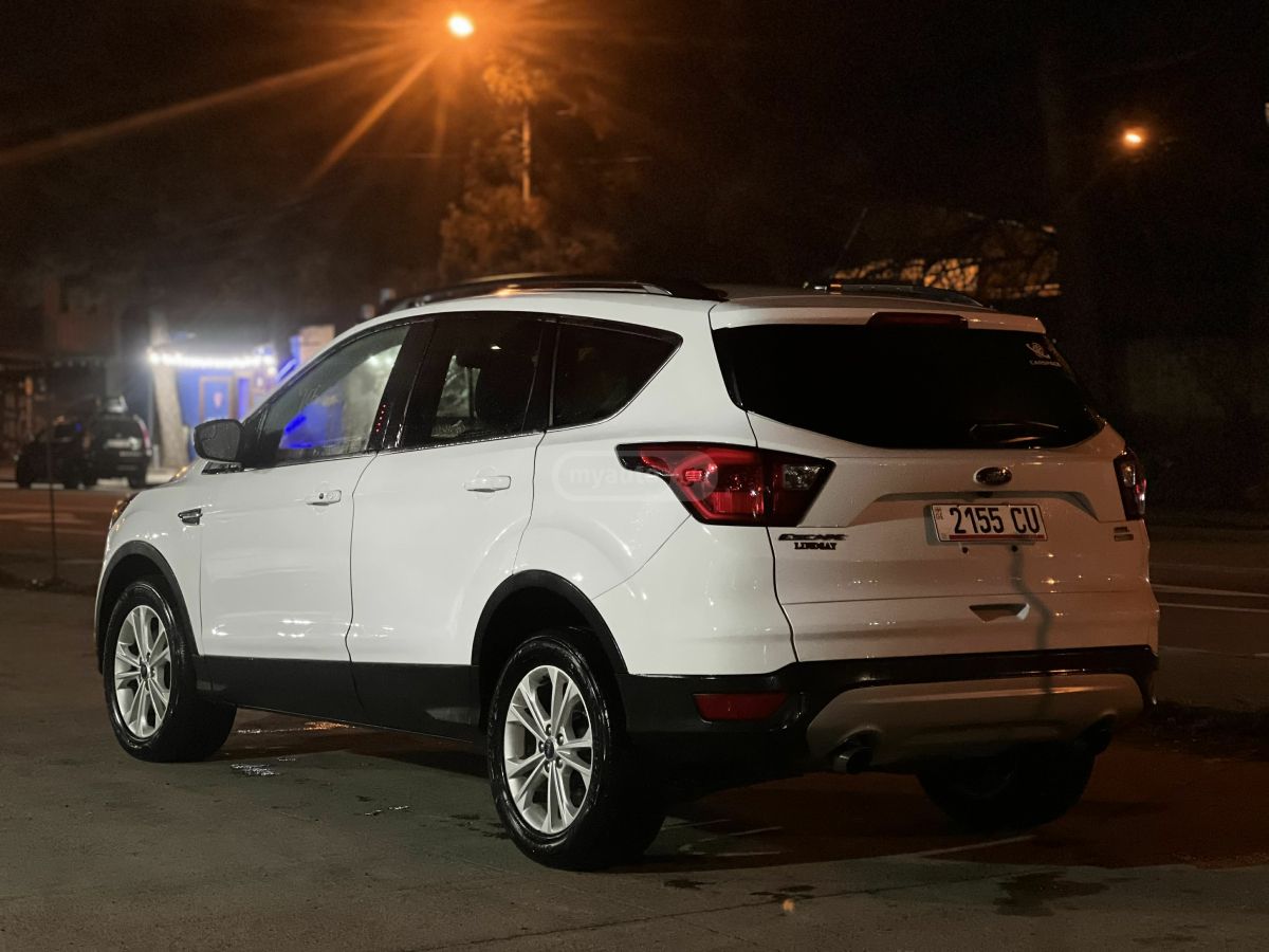 Ford Escape - фото 3