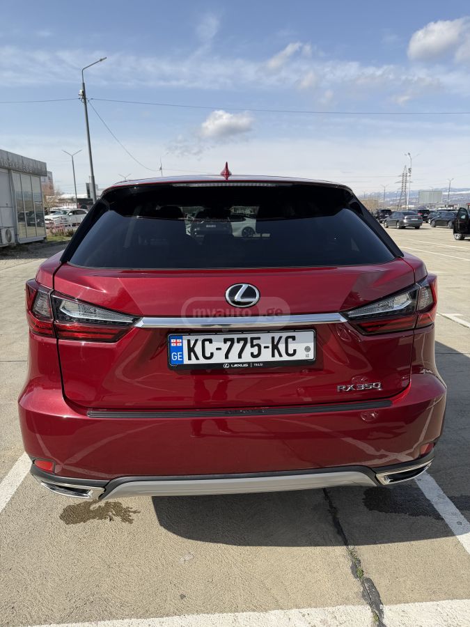 Lexus Base 4dr Front-Wheel Drive Aut — миниатюра 4