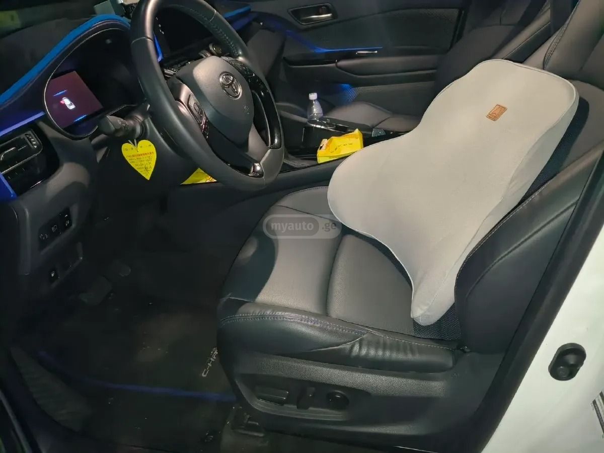 Toyota CHR - фото 4