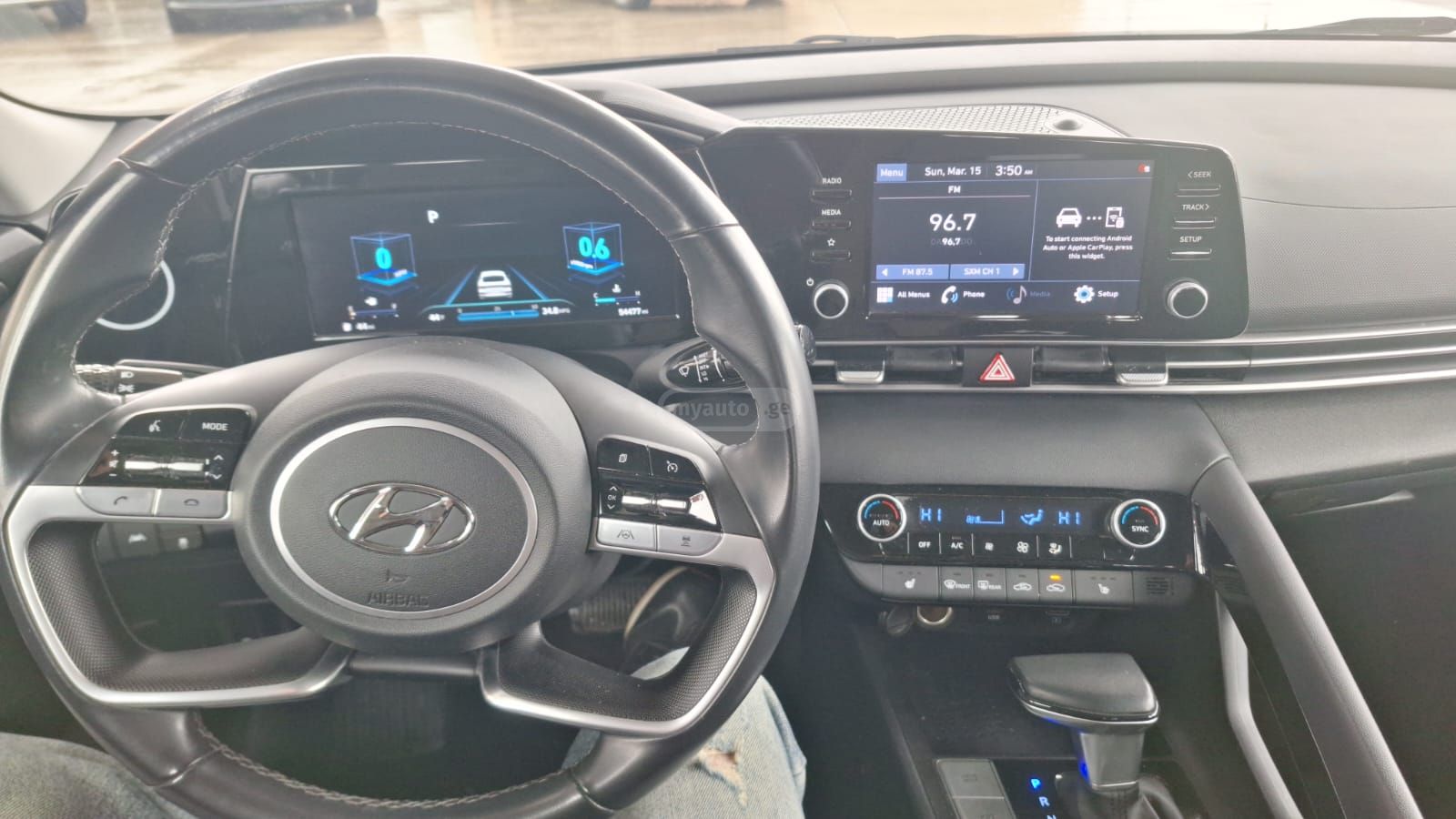 Hyundai Elantra - фото 8