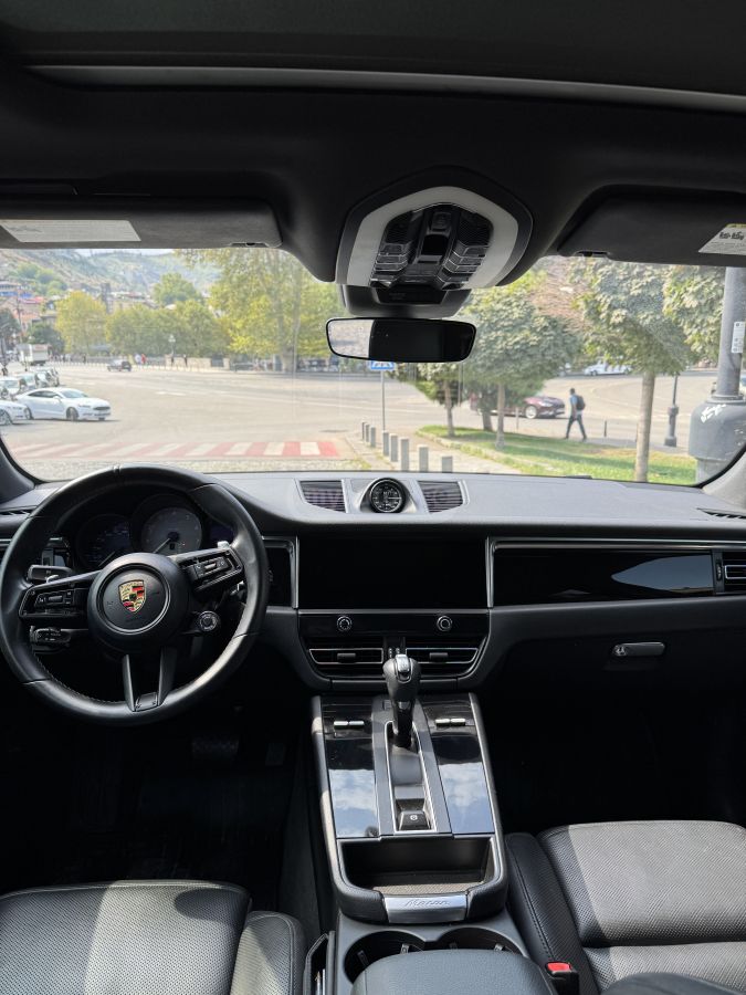 Porsche Macan - фото 6