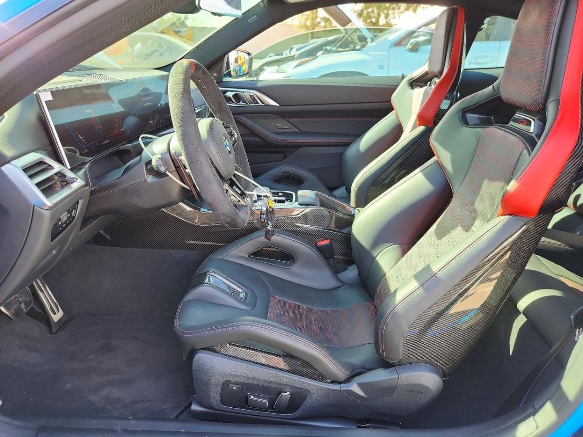 BMW M4 CS 2025 — миниатюра 7