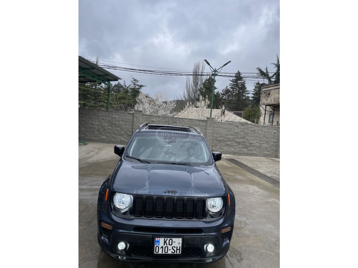 Jeep Renegade - фото 1