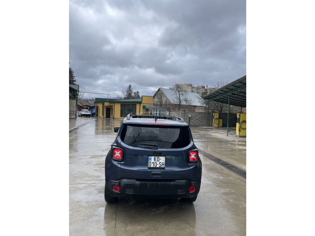 Jeep Renegade - фото 7