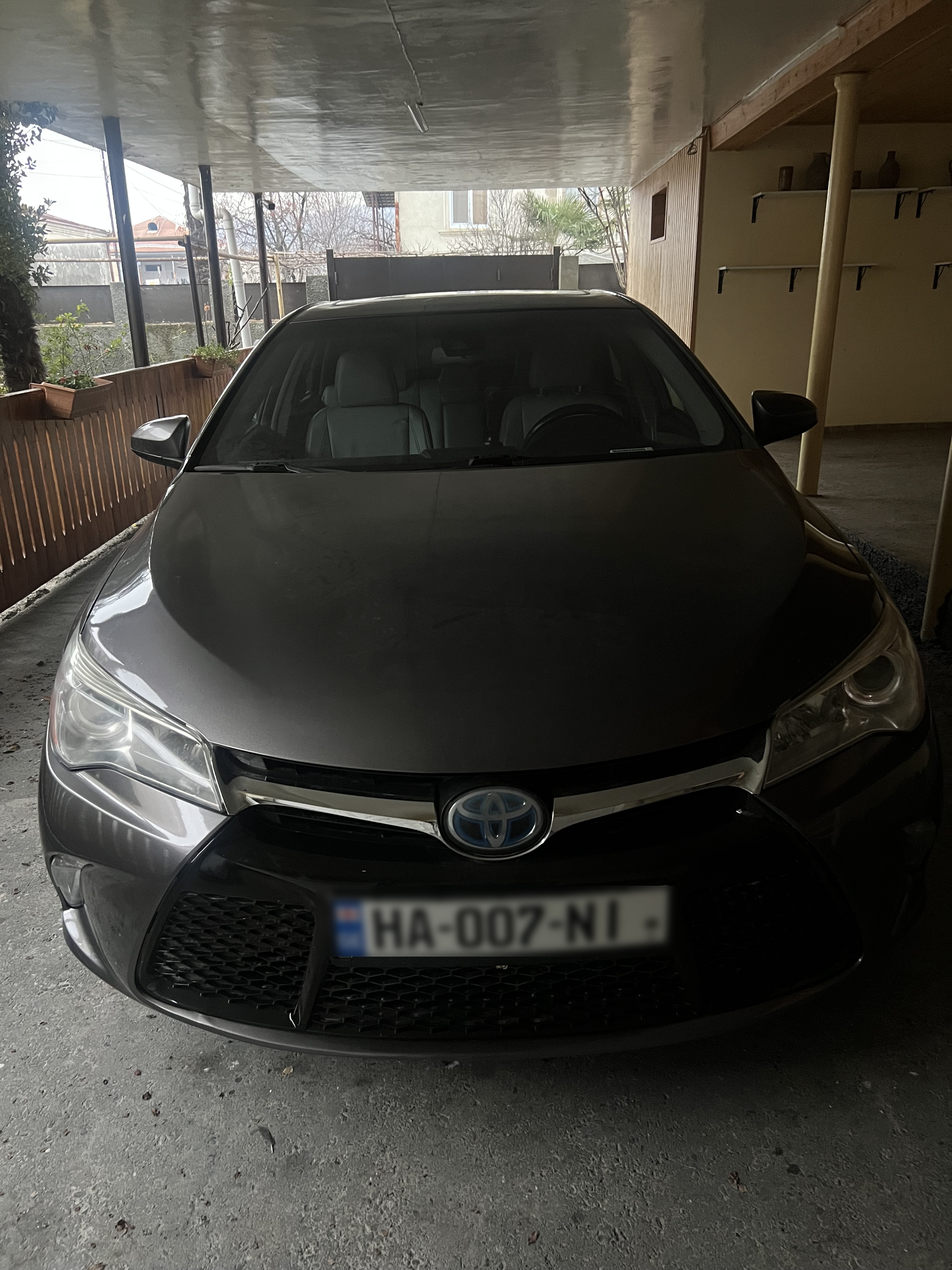 Toyota Camry - фото 2