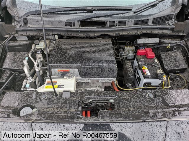 Nissan Leaf - фото 15
