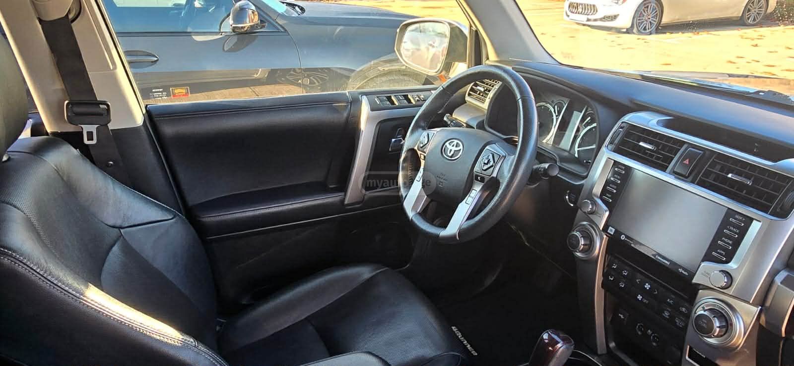 Toyota 4 Runner - фото 6