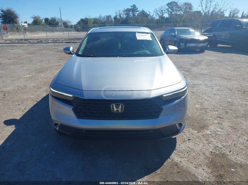 Honda Accord Touring 2025 — миниатюра 11