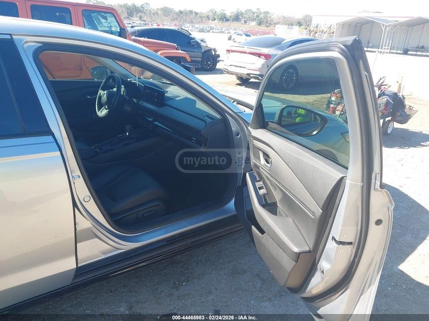 Honda Accord Touring 2025 — миниатюра 5