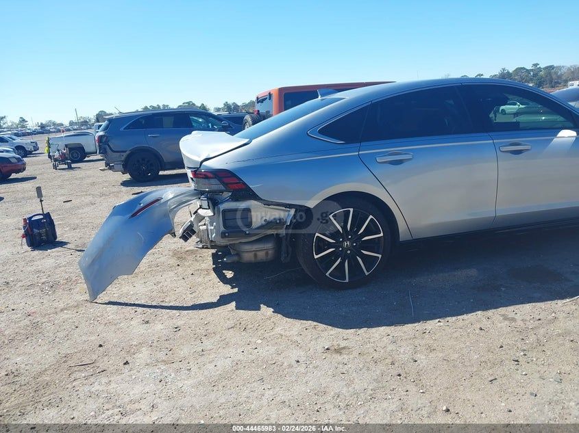 Honda Accord Touring 2025 — миниатюра 6