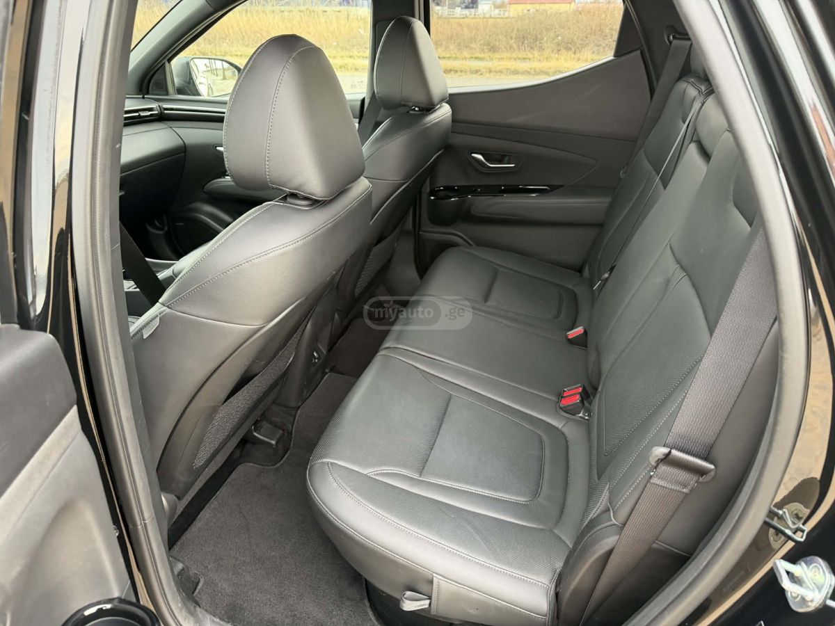 Hyundai 2.5T Limited All-Wheel Drive A — миниатюра 9