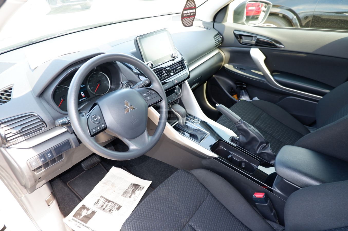 Mitsubishi Eclipse 2024 — миниатюра 12