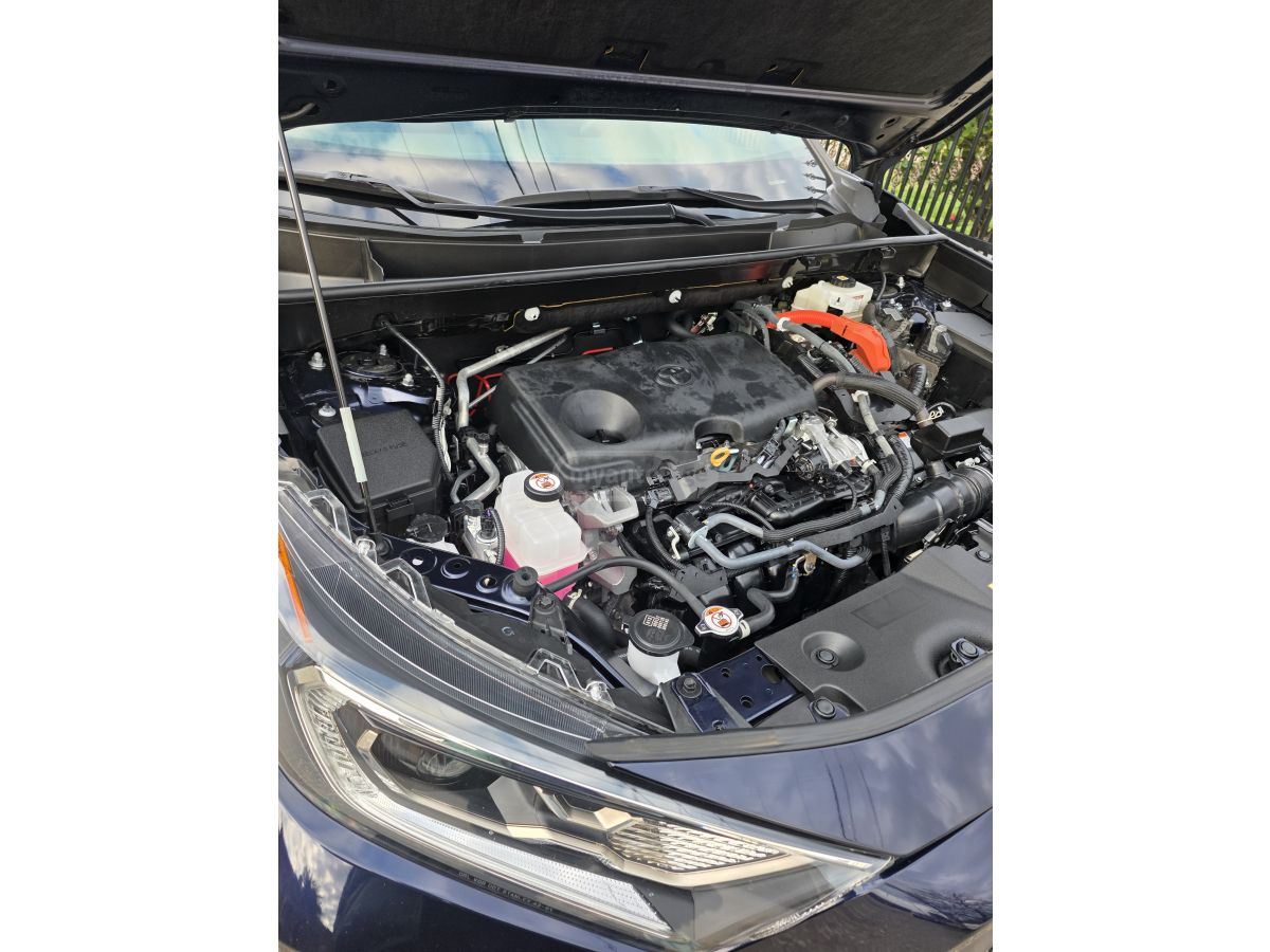 Toyota RAV 4 - фото 9