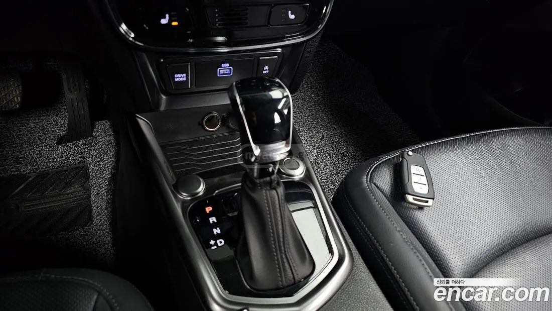 Ssangyong Tivoli - фото 9