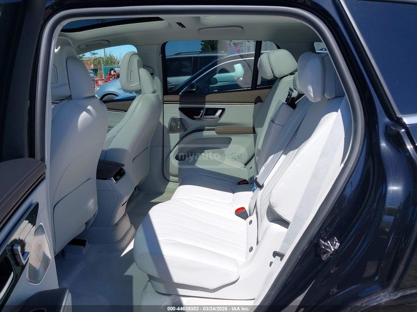 Mercedes-Benz EQS SUV eqs 580 2023 — миниатюра 8