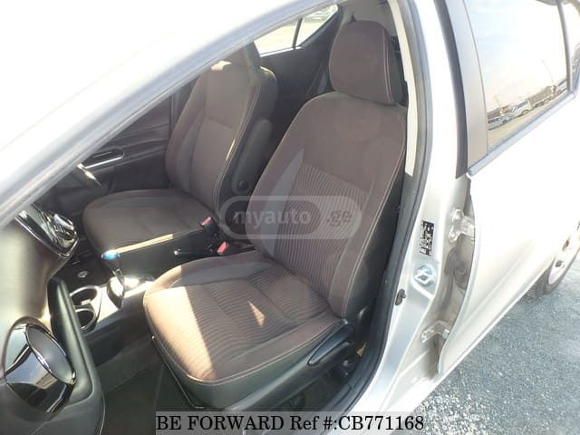 Toyota Aqua - фото 11