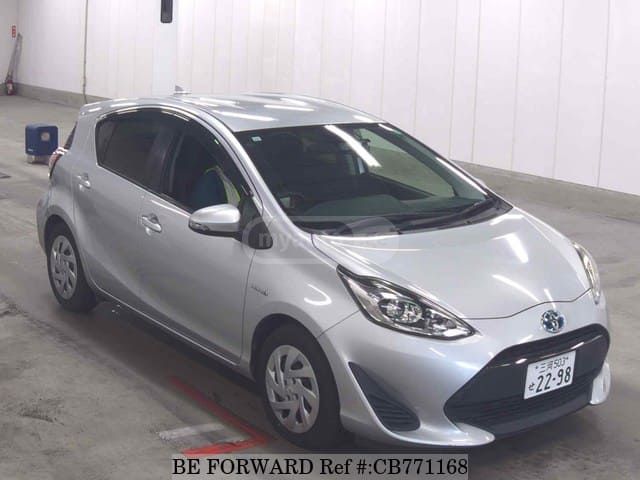 Toyota Aqua - фото 3