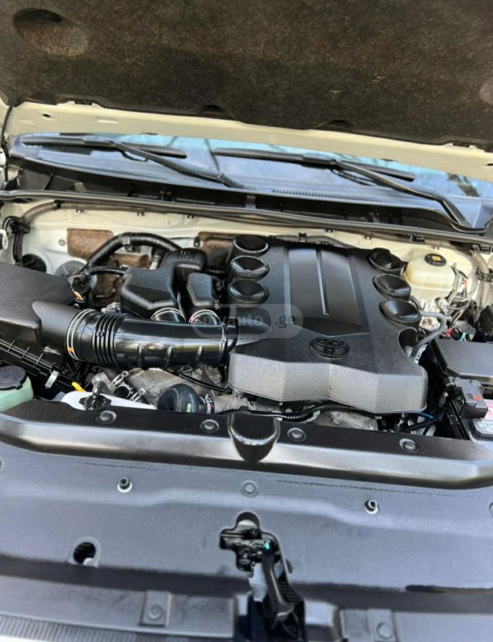 Toyota 4Runner - фото 7