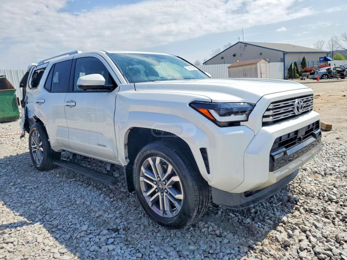 Toyota 4 Runner 2025 — миниатюра 4