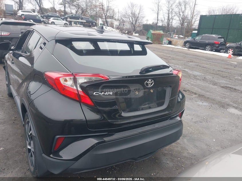 Toyota Nightshade 4dr Front-Wheel Dri — миниатюра 4