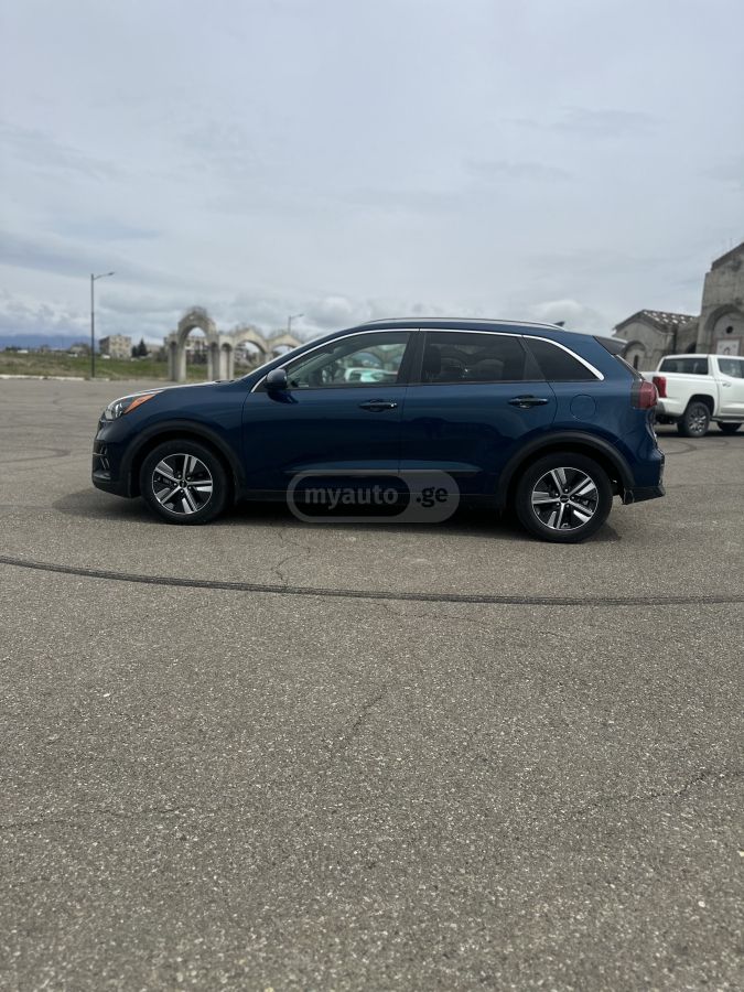 Kia Niro - фото 3