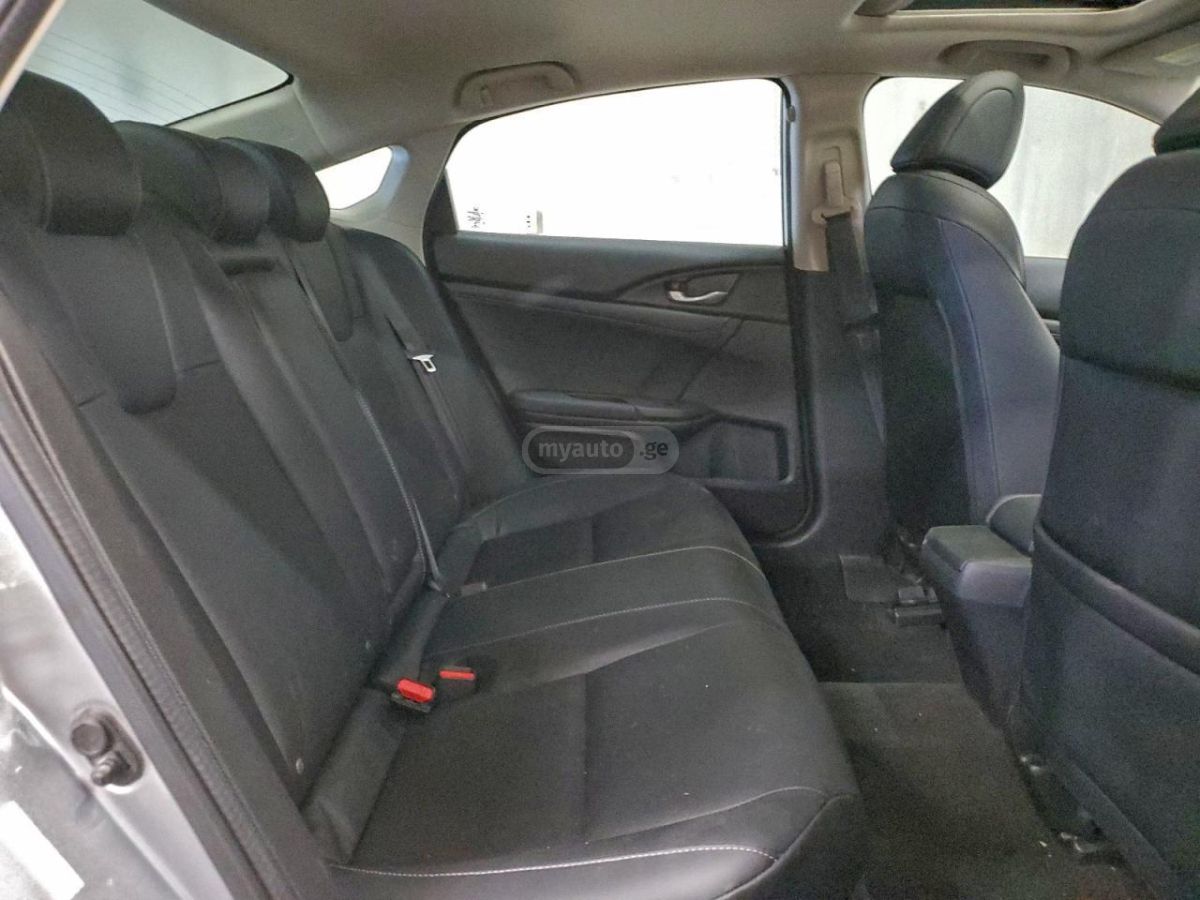 Honda Insight - фото 8