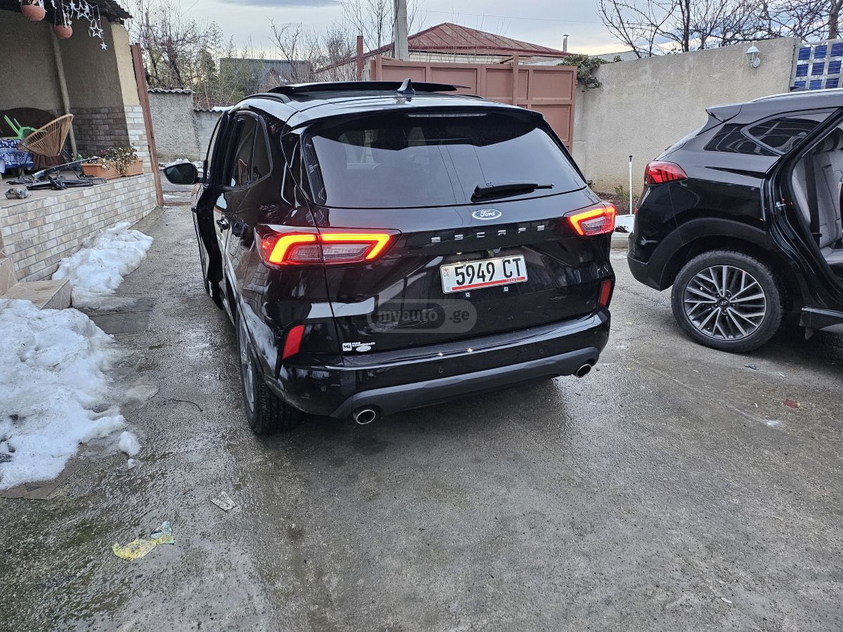 Ford Escape - фото 9