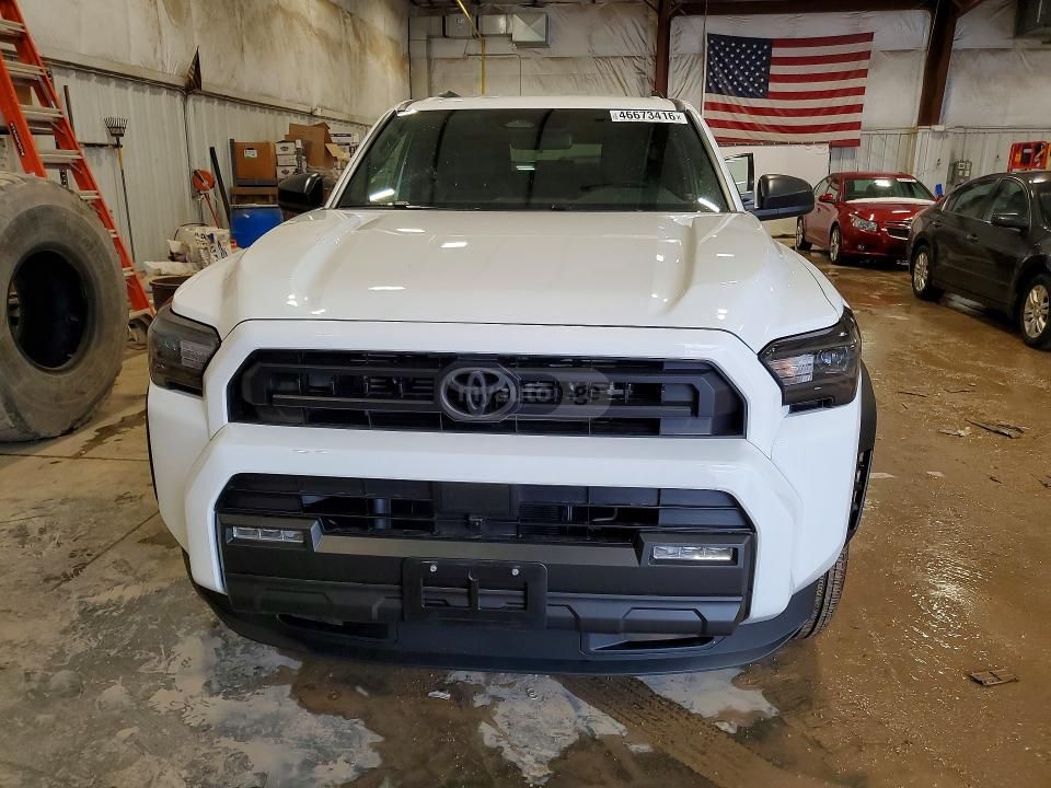 Toyota 4 Runner sr5 2025 — миниатюра 1