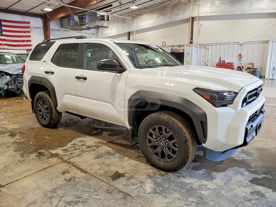 Toyota 4 Runner sr5 2025 — миниатюра 6