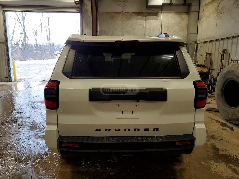 Toyota 4 Runner sr5 2025 — миниатюра 9
