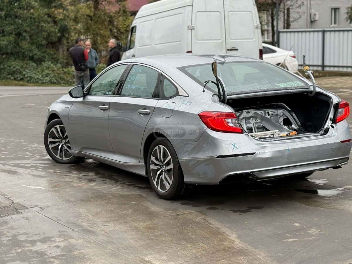 Honda Accord - фото 14