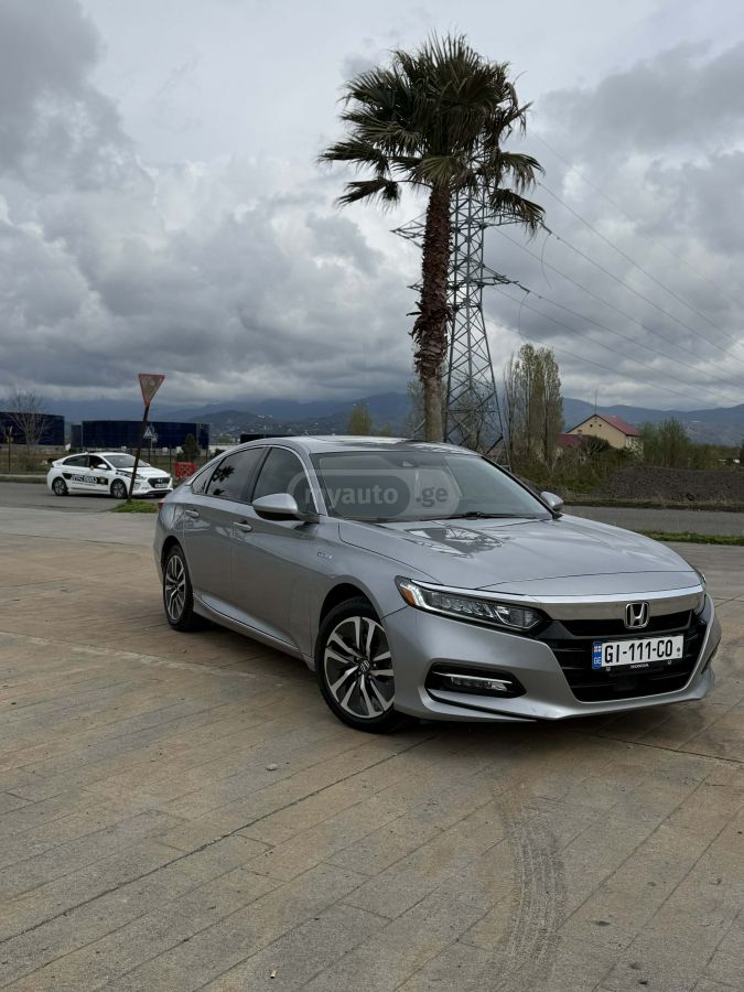 Honda Accord - фото 2