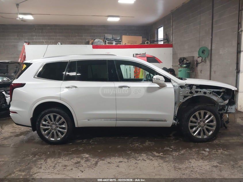 Cadillac XTS 2024 — миниатюра 13