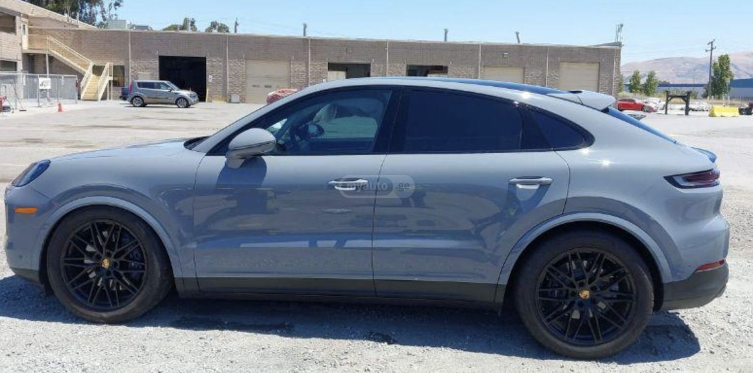 Porsche Cayenne 2024 — миниатюра 4