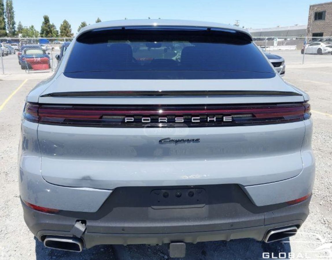 Porsche Cayenne 2024 — миниатюра 6