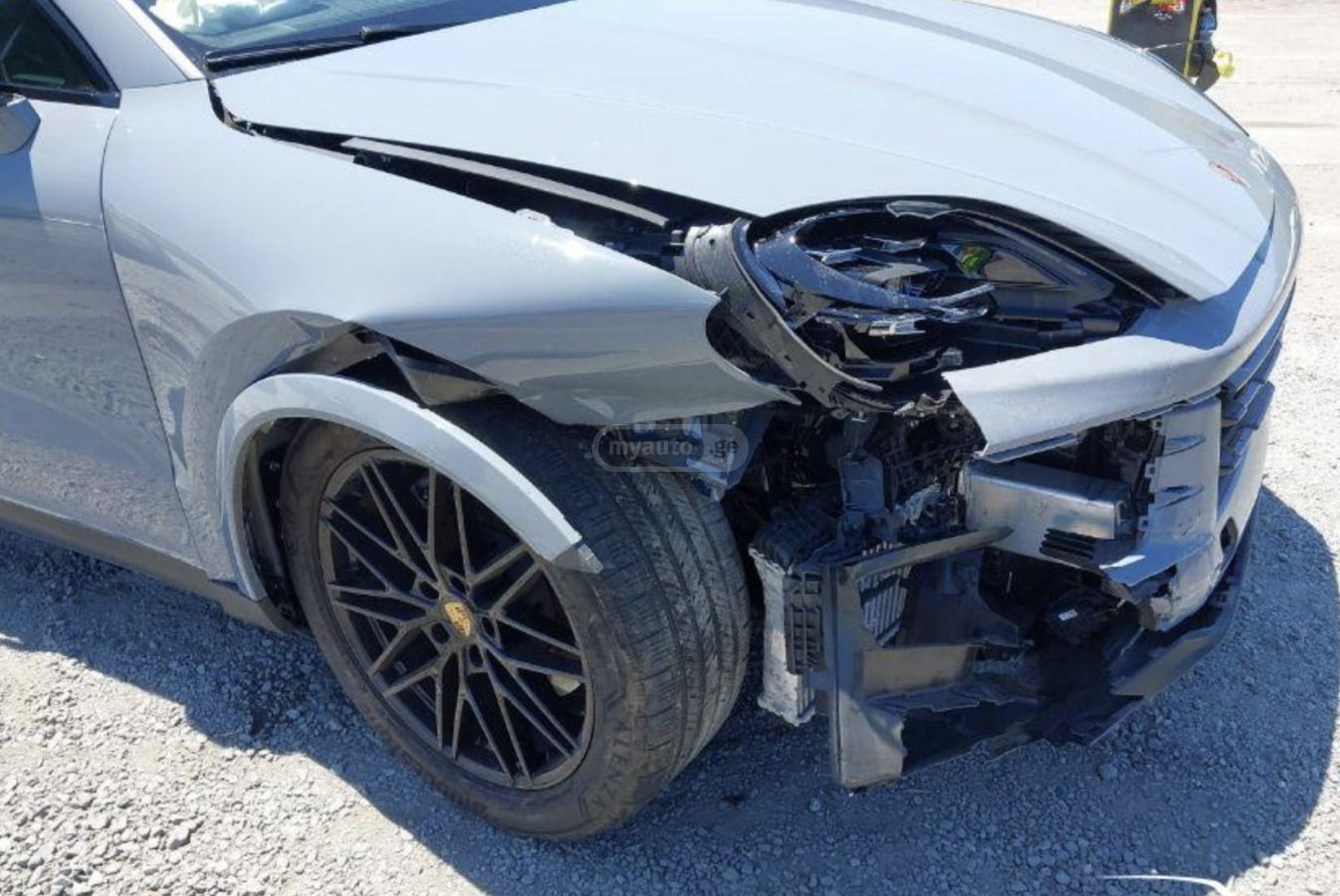 Porsche Cayenne 2024 — миниатюра 9