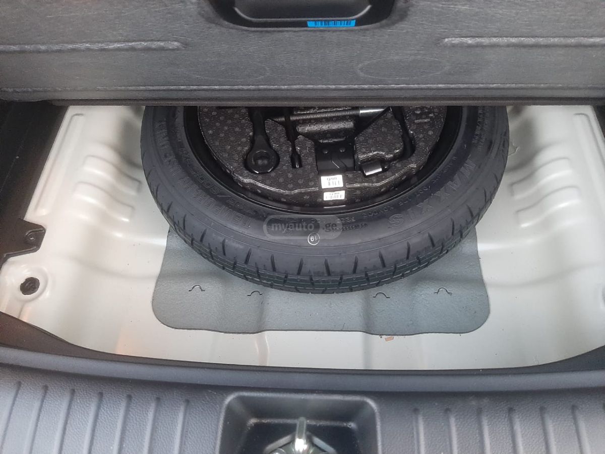 Kia Seltos - фото 14