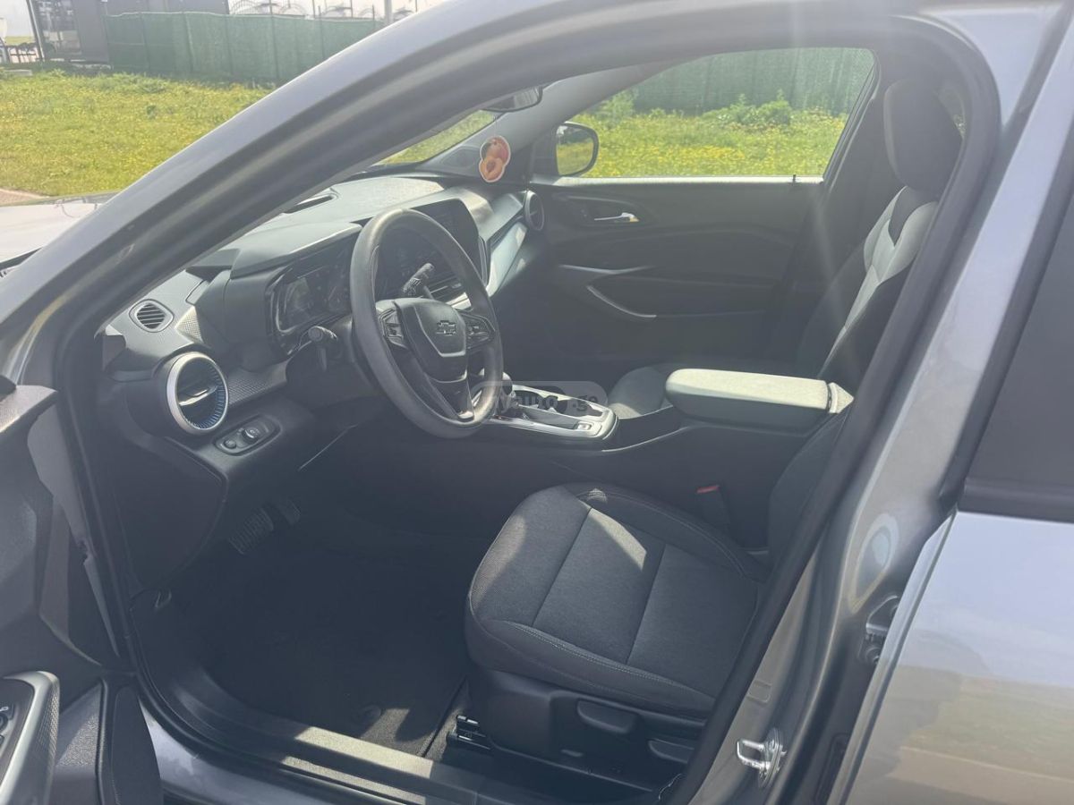 Chevrolet Trax - фото 10