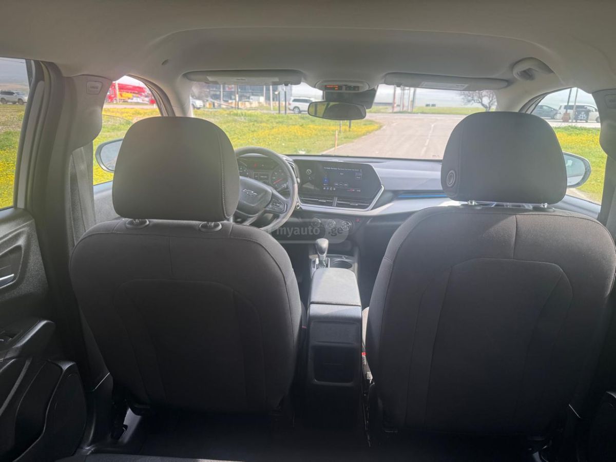 Chevrolet Trax - фото 6