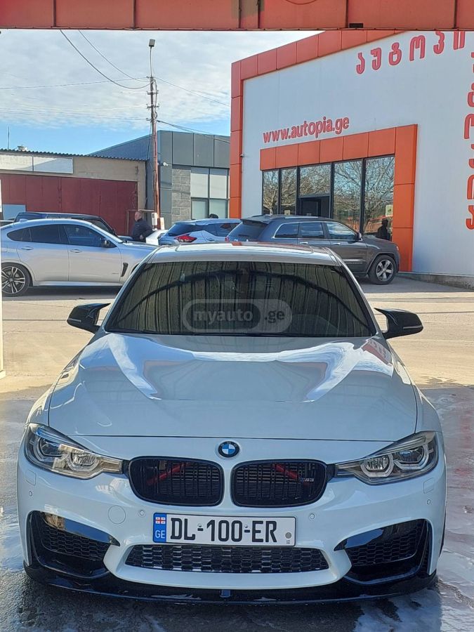 BMW 340 - фото 1