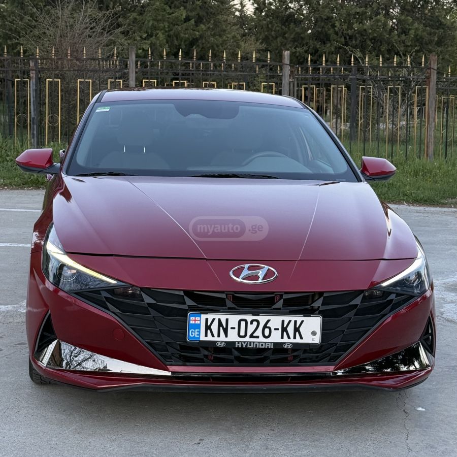 Hyundai Elantra - фото 8