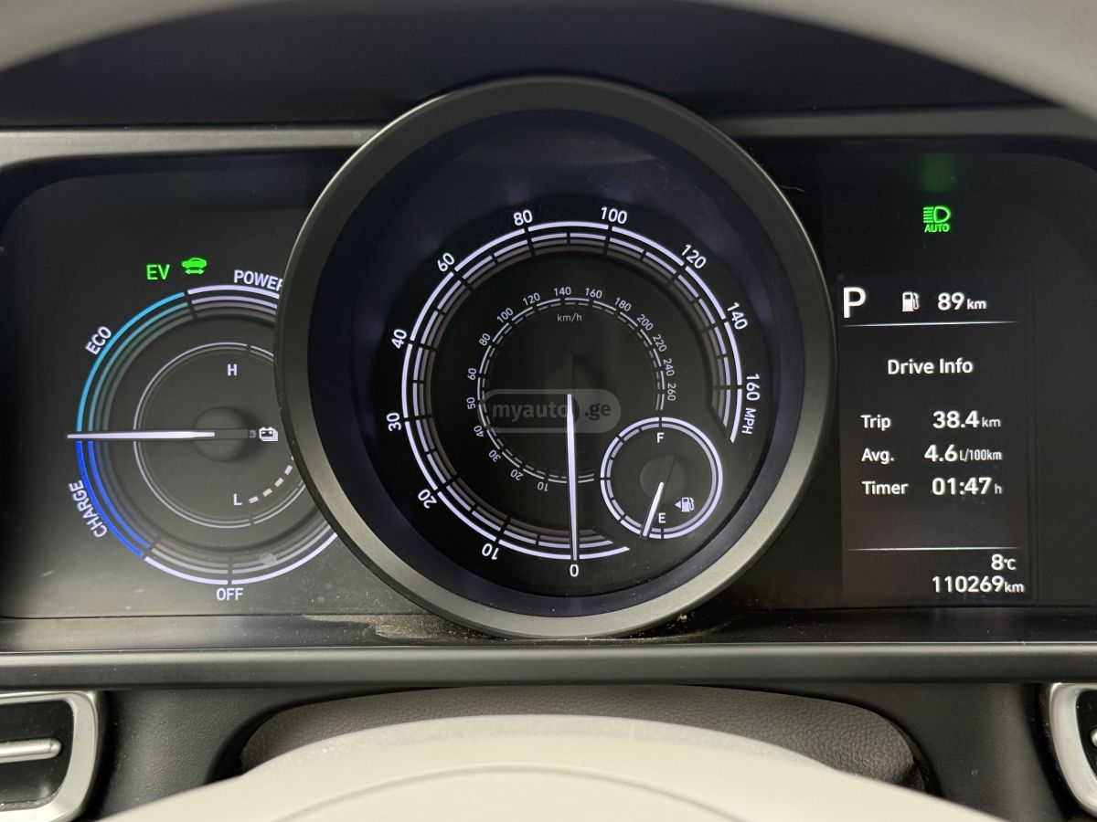 Hyundai Elantra - фото 9